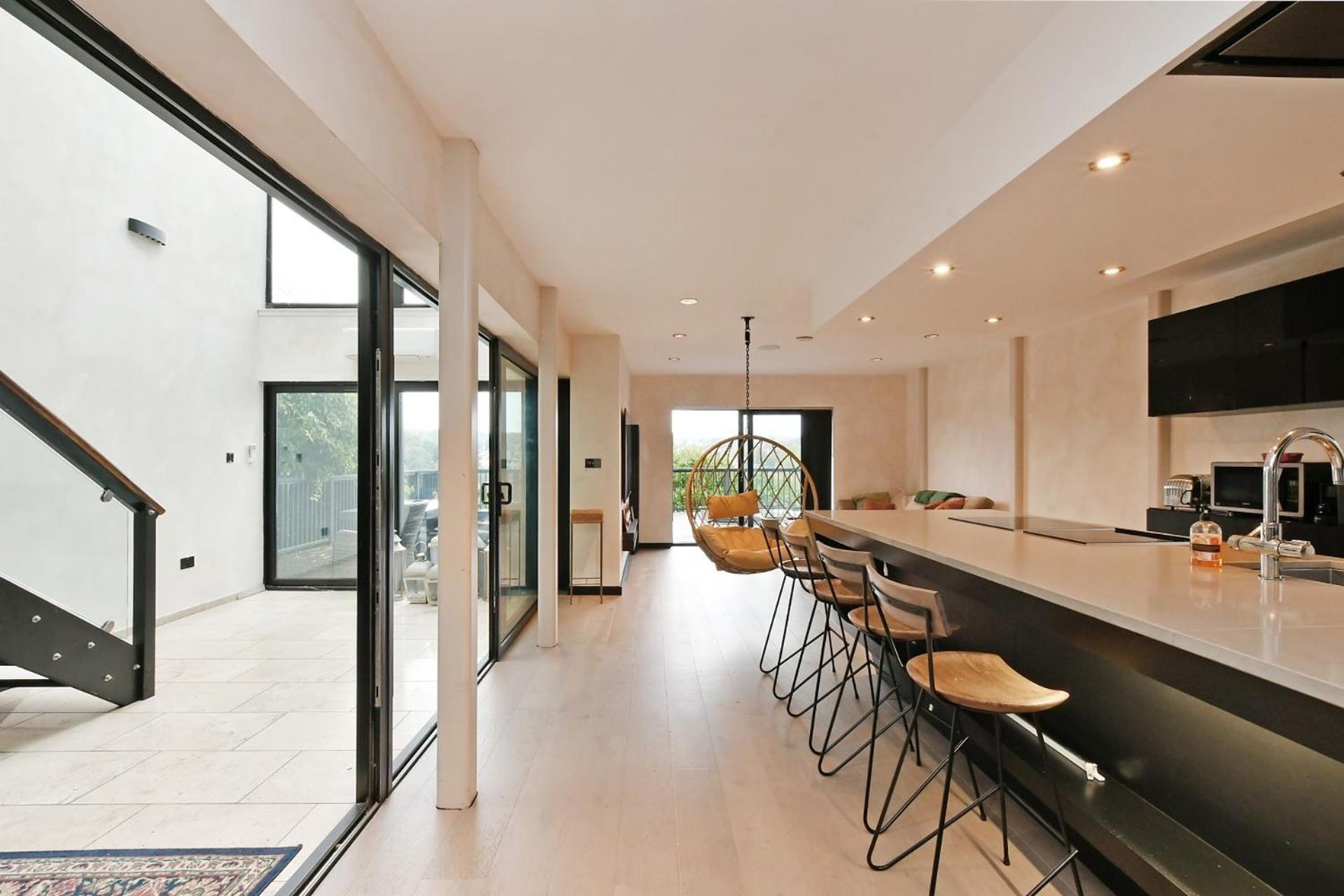 Villa West View 3 Bedroom Heeley