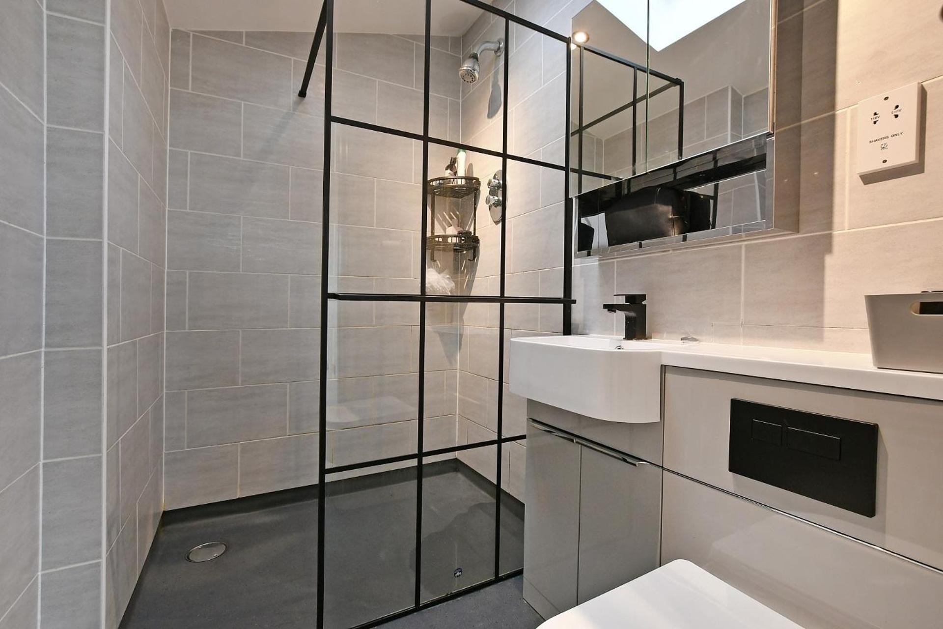 West View 3 Bedroom * Heeley